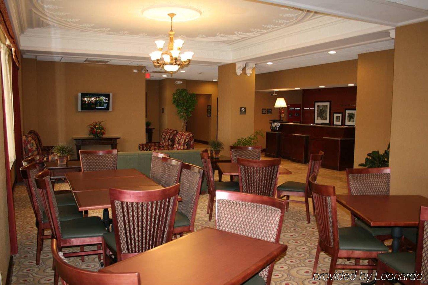 Hampton Inn Freeport Restoran fotoğraf
